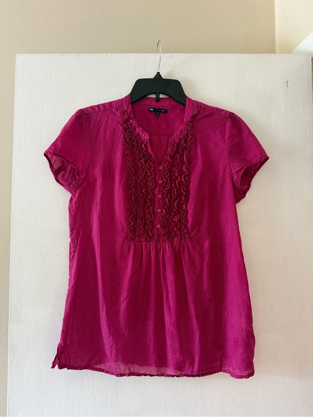 Vintage Gap Fuchsia Short Sleeve Ruffle Placket Blouse Size Medium